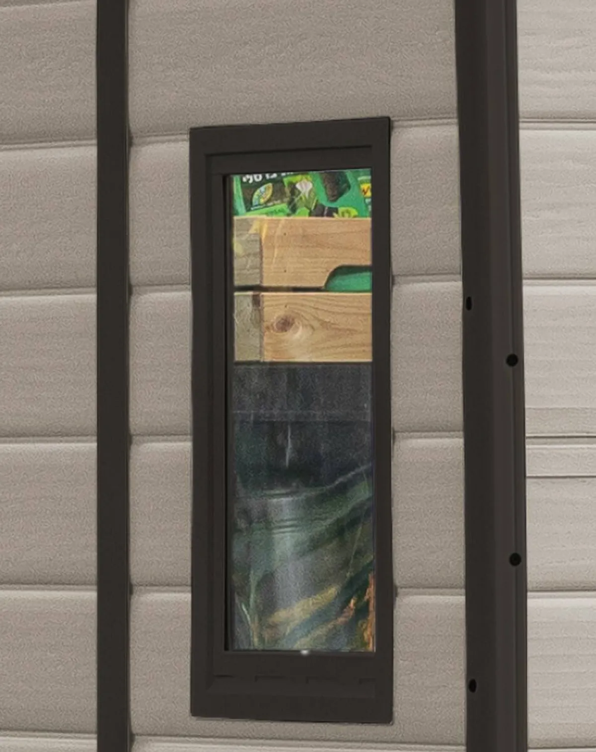 Casette Da Giardino > Dmora Casetta da Giardino Beige Nero Resistente Agli Agenti Atmosferici Presenza Finestre 185x152x226h cm, Tetto a due Falde - Sheboygan Nero, Beige