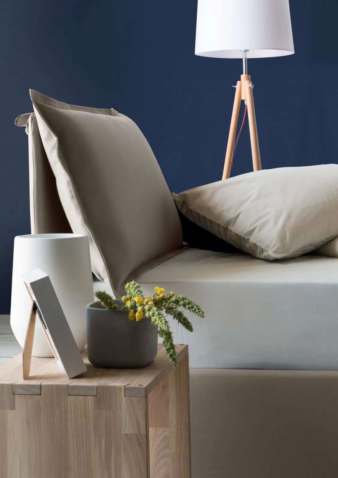 Letto singolo contenitore tortora 95x205cm con testiera imbottita - Alto