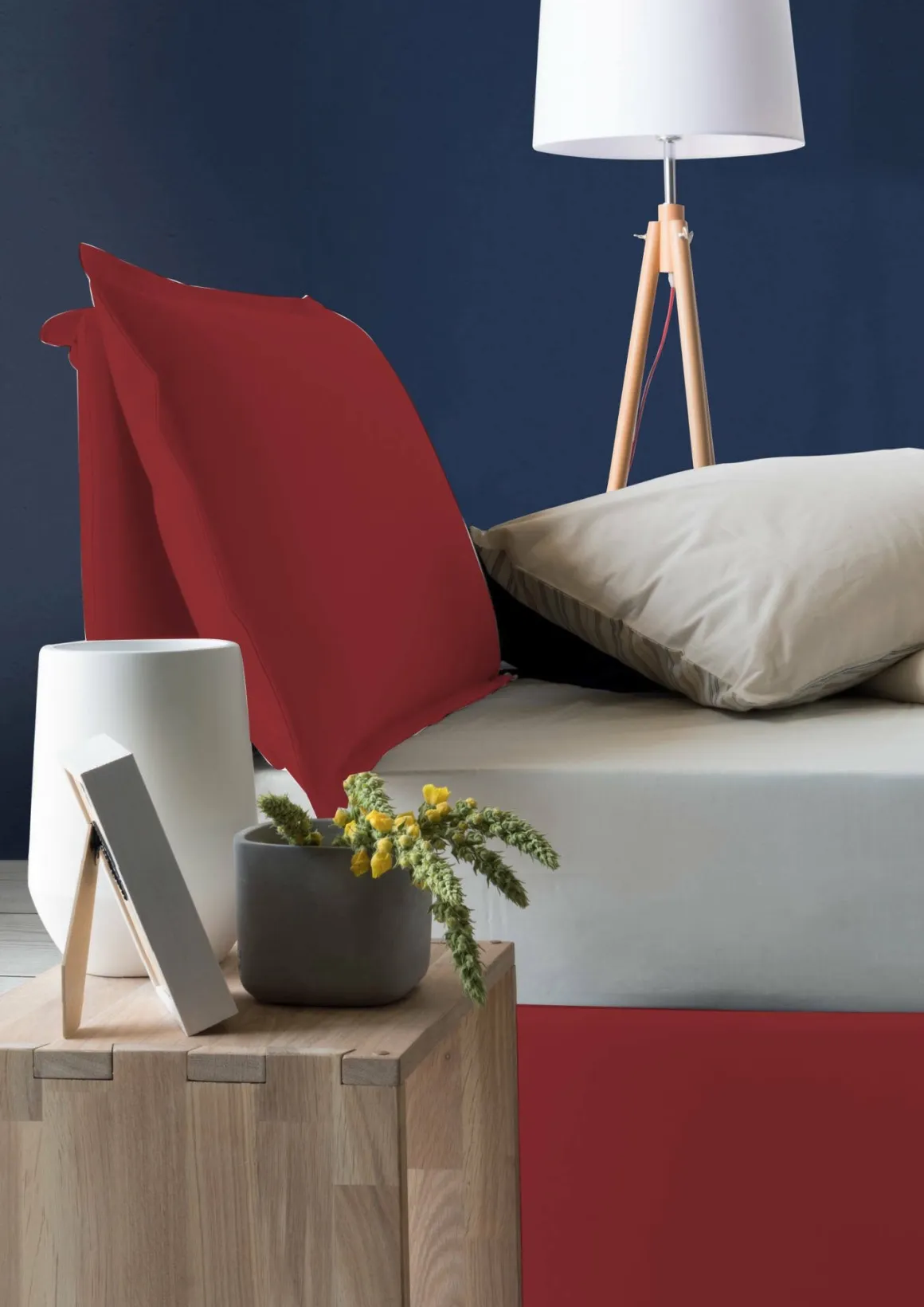 Letto una piazza contenitore rosso 105x205cm rivestimento in tessuto - Aigor