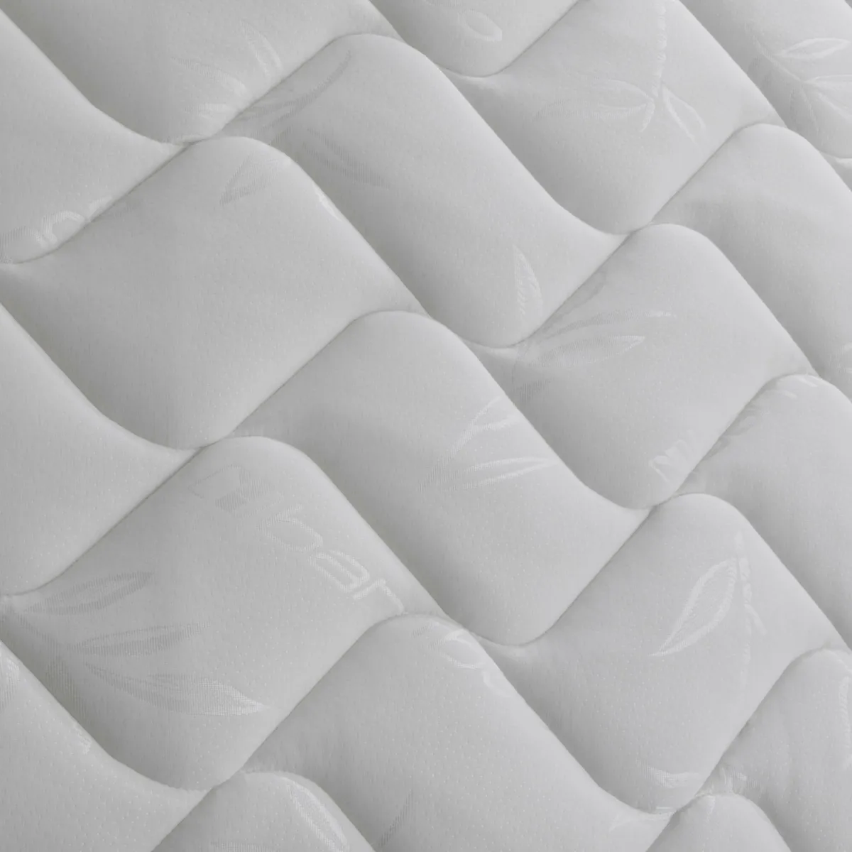 Materassi|Materassi Piazza E Mezza > Dmora Materasso antibatterico piazza e mezza 120x190 in WaterFoam sfoderabile - Cauro Bianco
