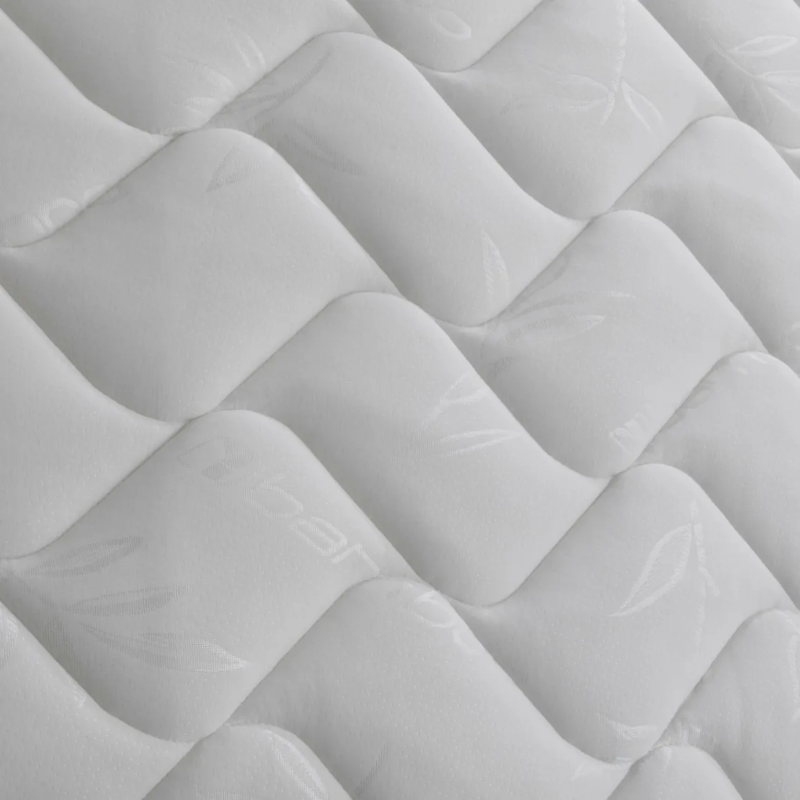 Materasso comfort traspirante francese 140x200 in WaterFoam sfoderabile - Anguilla