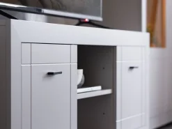Mobile Porta tv Bianco Crema Nero 2 Ripiani 2 Ante 147.5x41.5x53.5h cm, 4 Vani - Sillaro
