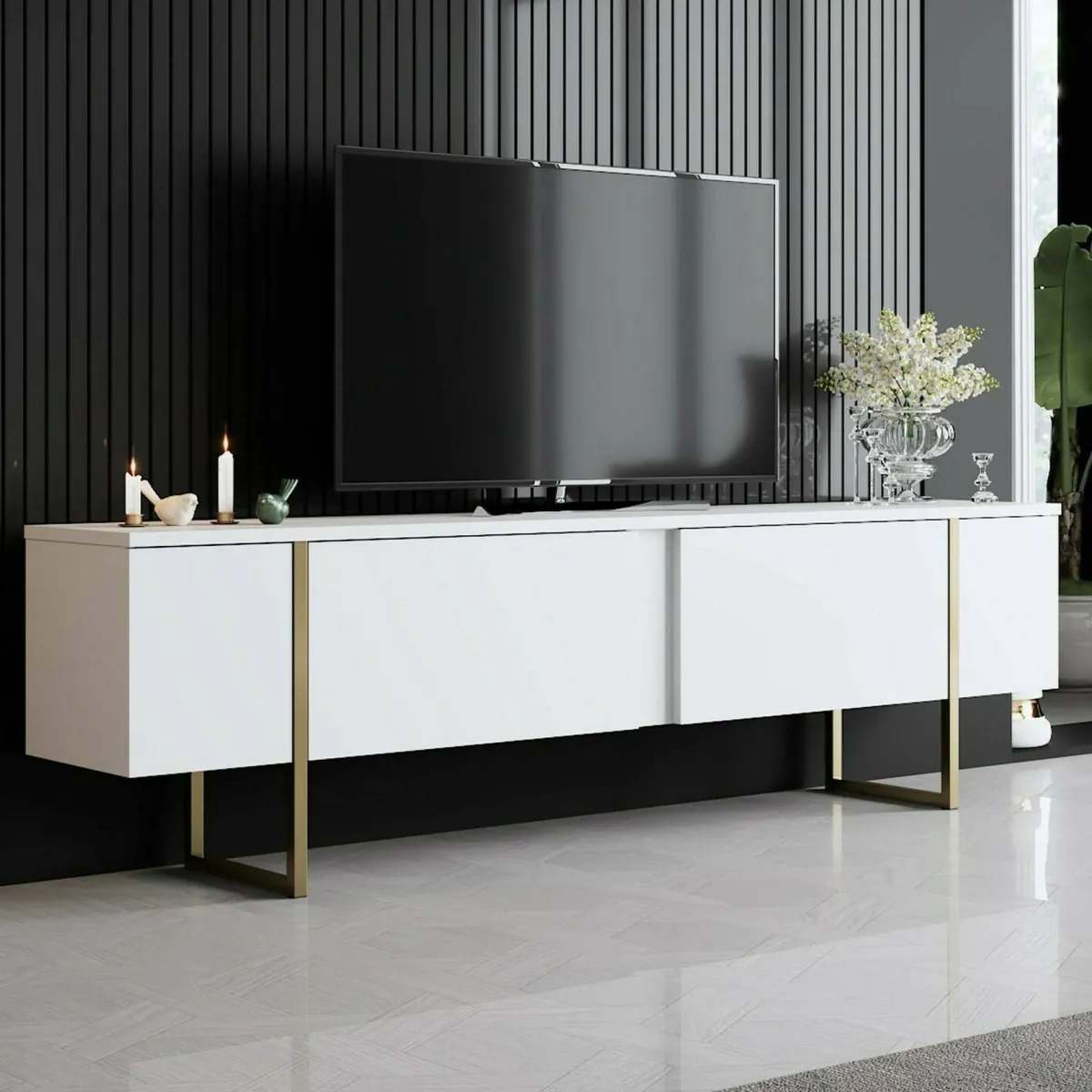 Mobili Porta Tv|Salotto > Dmora Mobile TV 180x30x50h cm Bianco e Oro con 2 Ante e Ripiano, Mobile Basso Salvaspazio in Legno e Metallo per Soggiorno Moderno – Abishia Oro, Bianco