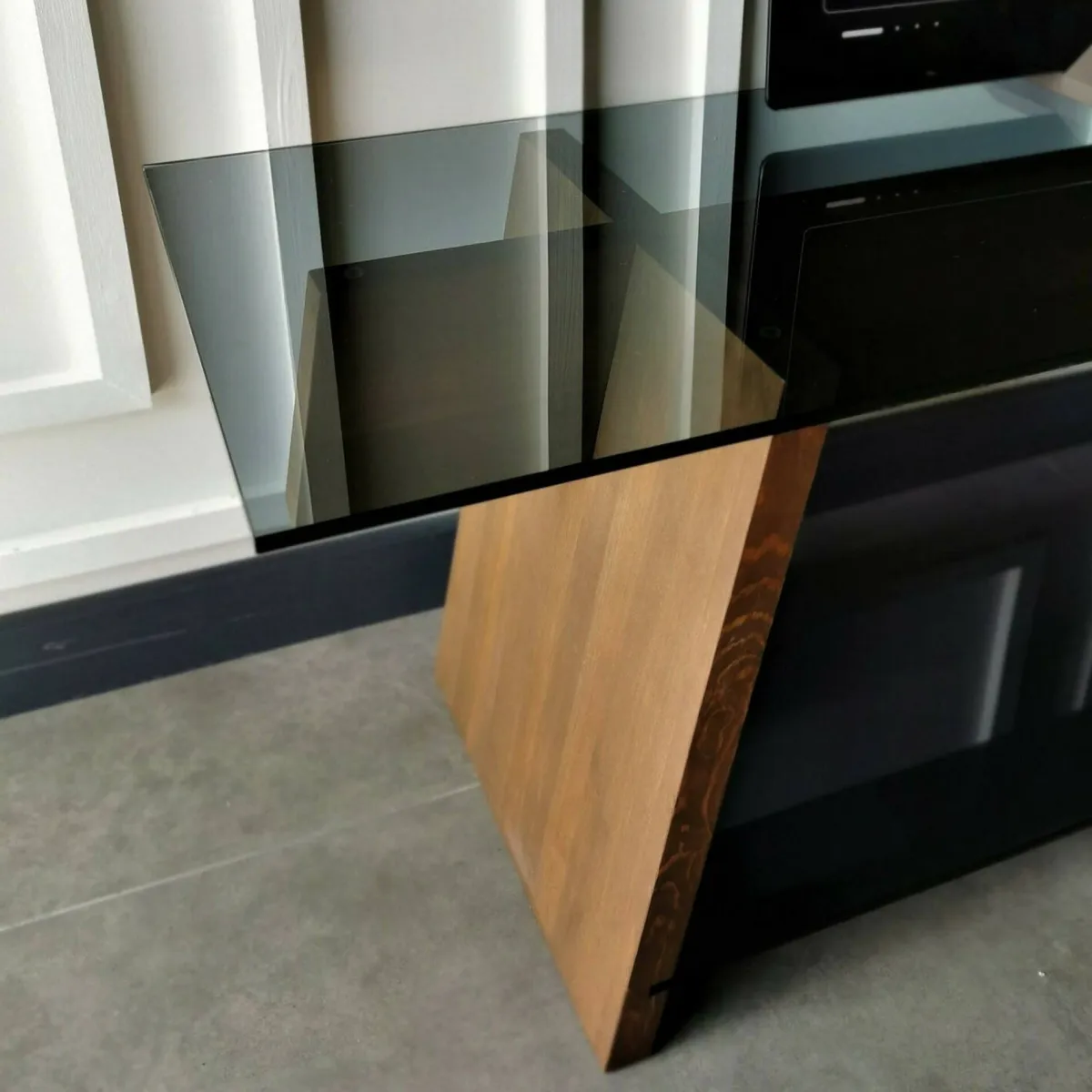 Mobili Porta Tv|Salotto > Dmora Porta TV noce e nero 158x40x45h cm in legno - Amorosi Nero, Marrone Noce