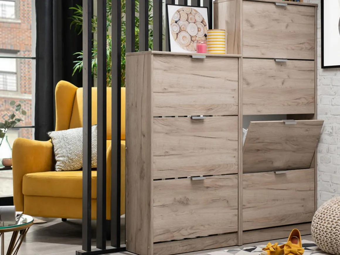 Scarpiera Marrone Rovere Nodi 6 Ripiani 3 Ante 67x28x119h cm, Maniglie Incluse - Marradi