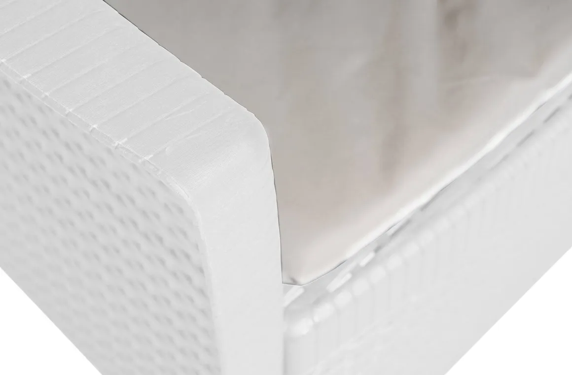 Set Salotto da Esterno Bianco Bianco 6 Posti 2 Tavolini, Impermeabile Idrorepellente Made in Italy - Dervio