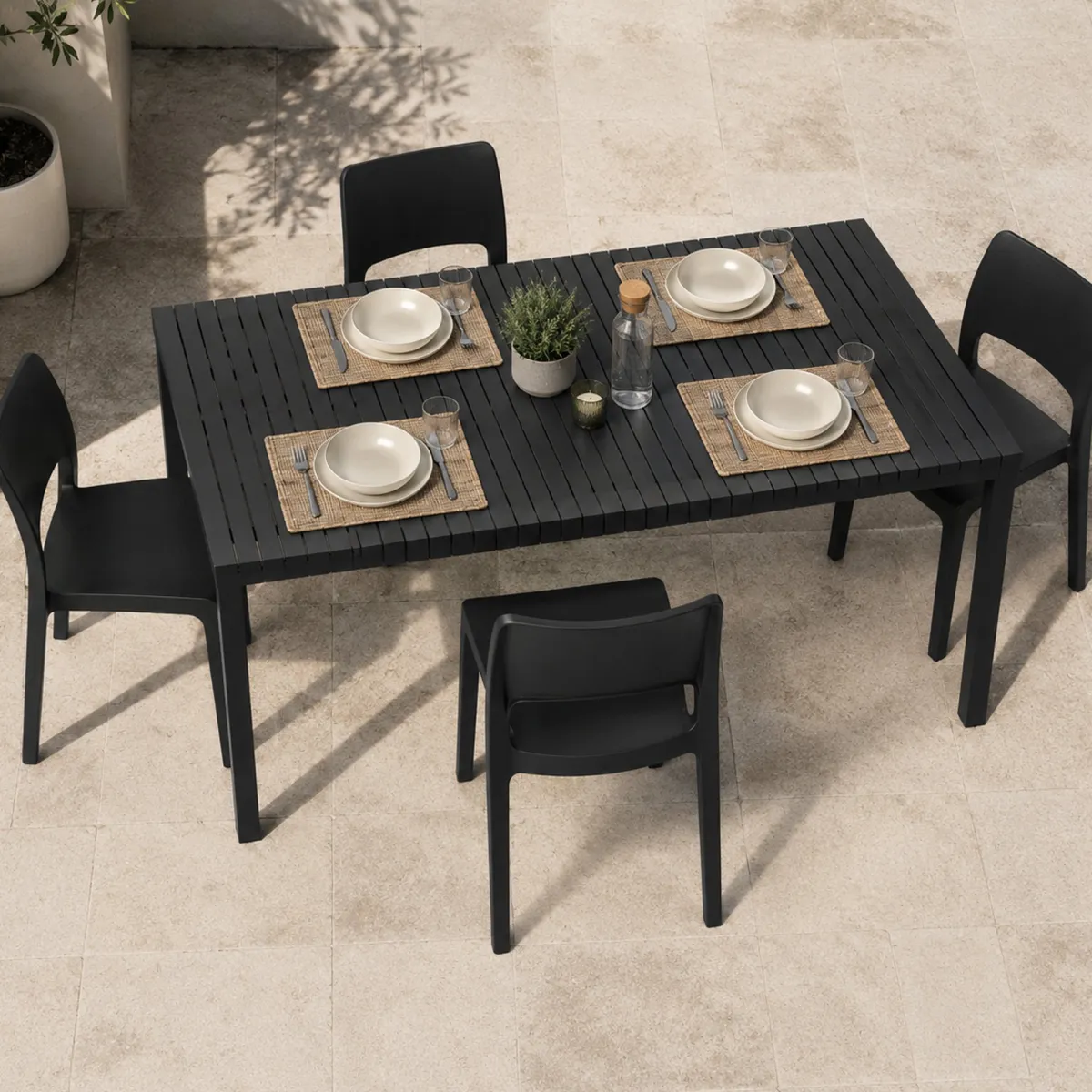 Set Da Esterno > Dmora Set Salotto da Esterno 4 Posti Tavolo Tavolo Allungabile, Finitura Effetto Doghe Made in Italy - Masisa Nero Antracite