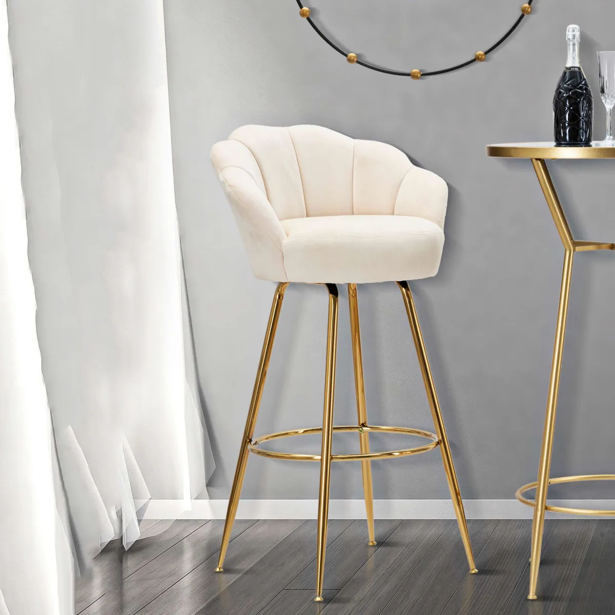 Sgabelli > Dmora Sgabello Bianco Crema oro Imbottito Rivestimento in Velluto 55x53x110h cm, Altezza Seduta 85 cm - Tequis Oro, Bianco Crema