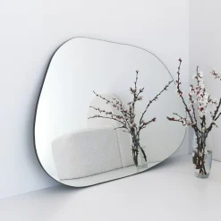 Specchio Trasparente Forma Irregolare Tipologia a Muro 90x70h cm, - Momo