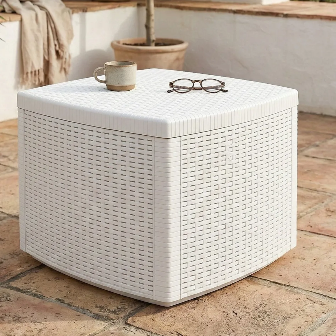 Tavolino da Esterno Bianco 2 Posti Tavolo Tavolino Contenitore 53x53x40h cm, Forma Cubica - Akane