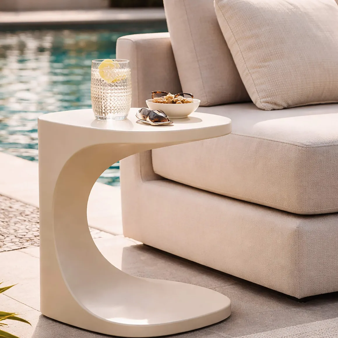 Tavolini Da Salotto > Dmora Tavolino da Salotto Effetto Lucido Forma Rettangolare 47x46x57h cm, Sfumatura Colore Ripiano Crema - Cattaneo Bianco Crema
