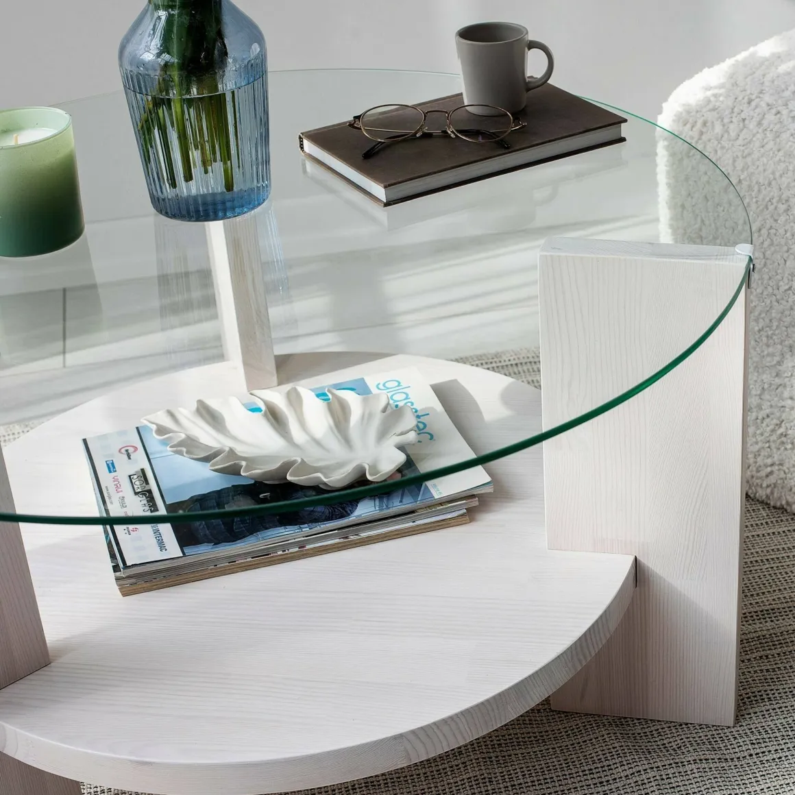 Tavolino da Salotto Bianco Portariviste Forma Rotonda 75x75x40h cm, Materiale Piano in Vetro - Felino