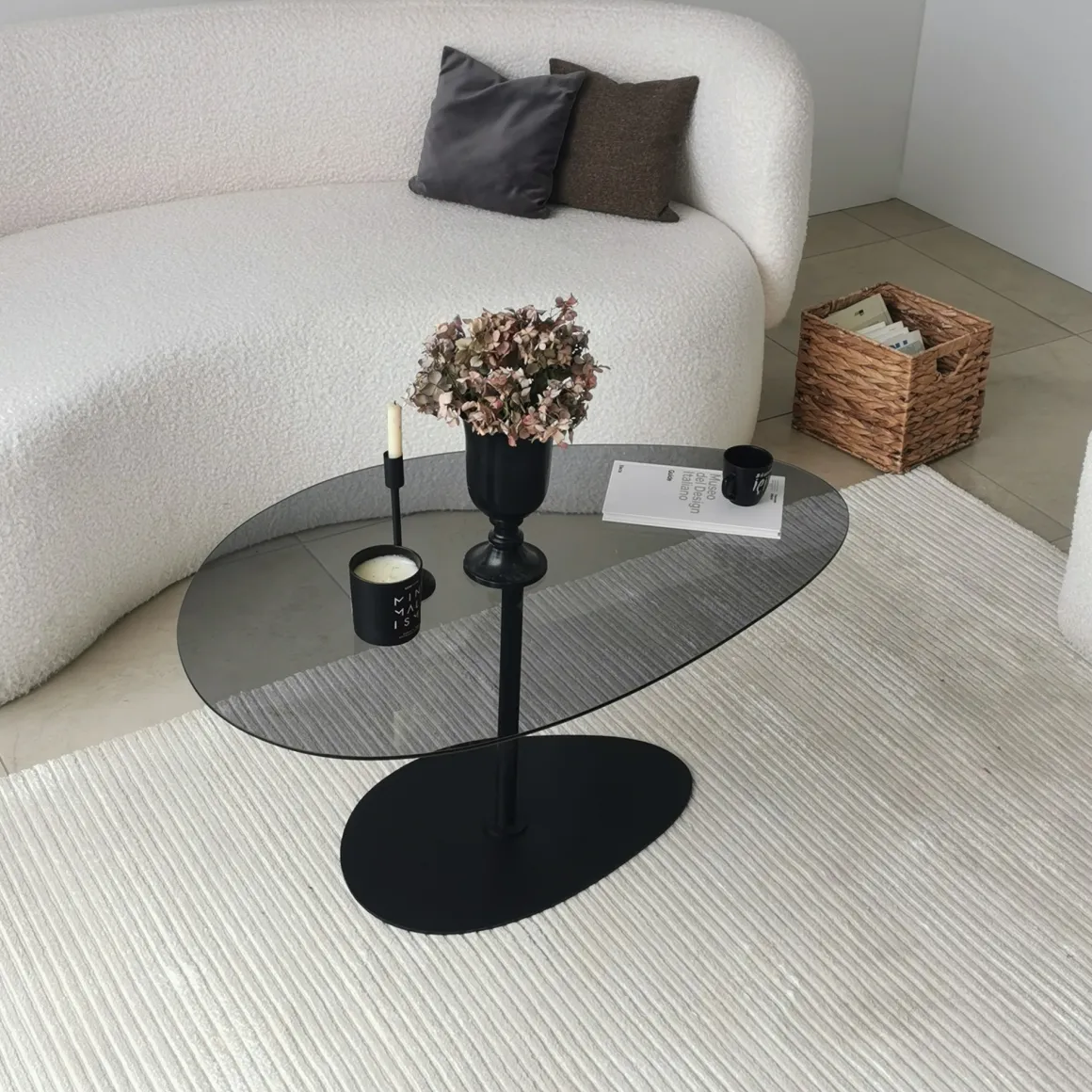 Tavolino da Salotto Nero Piano in Vetro Temperato Forma Ovale 90x60x40h cm, Sfumatura Colore Ripiano Fume - Tremiti