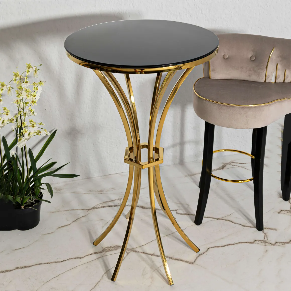 Tavolino da Salotto Trasparente oro Forma Rotondo Colore Ripiano Trasparente 108x108x60h cm, Materiale Struttura in Vetro - Datasiri