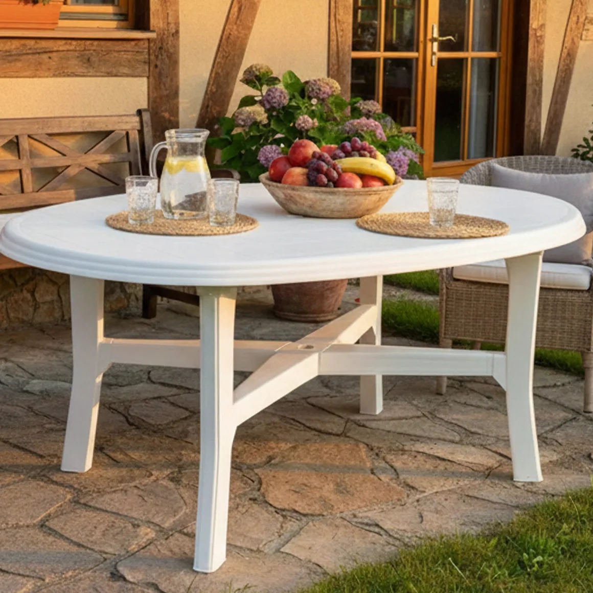 Tavolo da Esterno Bianco 6 Posti Tavolo Tavolo da Esterno Fisso 165x110x72h cm, Lunghezza Massima 165 cm Made in Italy - Simmsville