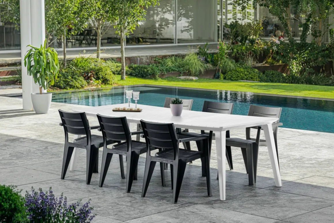 Tavolo da esterno Camrose, 235x98 h74 cm, Bianco