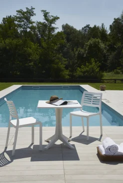 Tavolo per terrazzo 6 posti 70x70cm bianco - Agostini