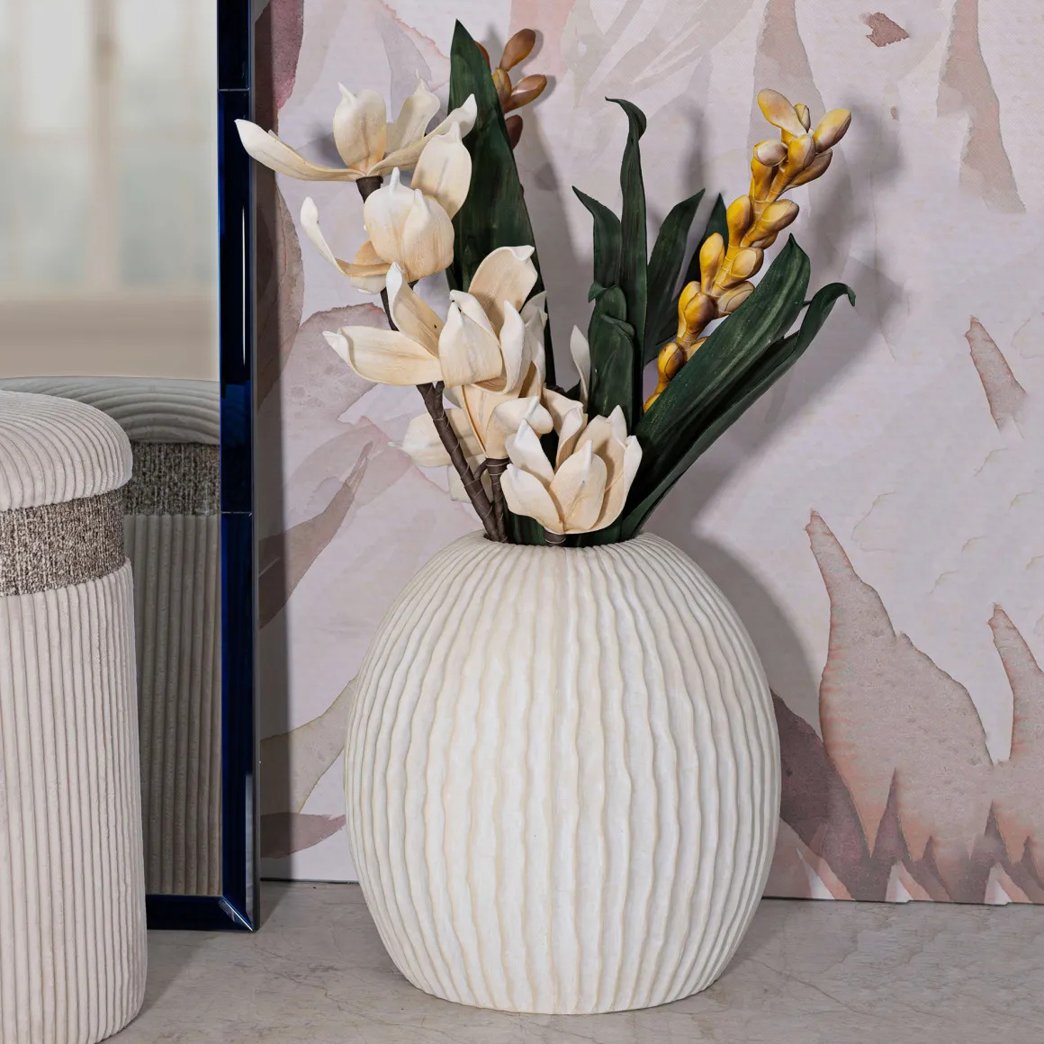 Oggettistica > Dmora Vaso Texture Irregolare Diametro 15.5 cm, Sfumatura Colore Struttura Crema - Famo Bianco Crema
